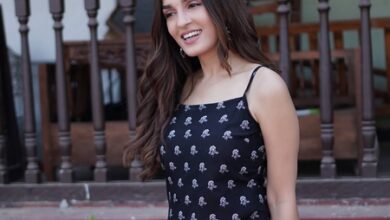 Shiny Doshi says audiences must stop encouraging ‘helpless girl’ stereotypes, feels TV is stuck on outdated heroines Shiny Doshi says audiences must stop encouraging ‘helpless girl’ stereotypes, feels TV is stuck on outdated heroines