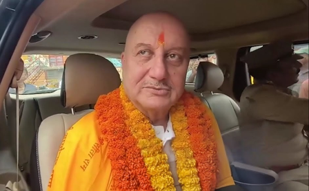 Anupam Kher offers prayers at Ram Mandir in Ayodhya amid donation controversy Anupam Kher offers prayers at Ram Mandir in Ayodhya amid donation controversy
