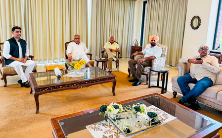 Punjab Congress rival faction meets Baghel, sticks to demand for Warring’s replacement Punjab Congress rival faction meets Baghel, sticks to demand for Warring’s replacement