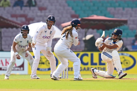 One-off women’s Test: Lord’s prepares for landmark game as England, India renew red-ball rivalry (preview) One-off women’s Test: Lord’s prepares for landmark game as England, India renew red-ball rivalry (preview)