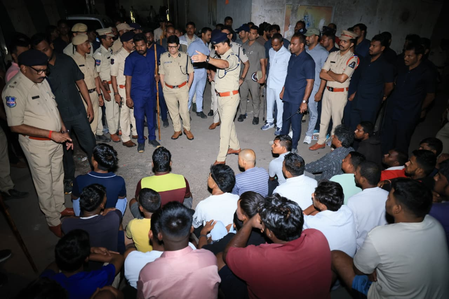 Hyderabad police conduct massive cordon & search operation Hyderabad police conduct massive cordon & search operation