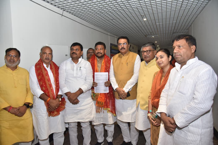 Bankipur bypoll: BJP candidate Abhishek Kumar files nomination amid show of strength