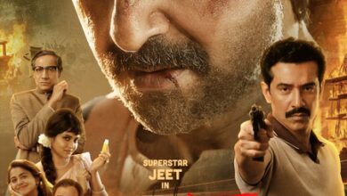 ‘Keu Bole Biplobi Keu Bole Dakat’ starring Jeet explores history of Bengal’s revolutionary past