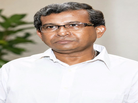 Former Bengal minister Manas Bhunia questioned in cash-for-job scam Former Bengal minister Manas Bhunia questioned in cash-for-job scam
