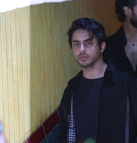 Aryan Khan steps out for friend Raghav Juyal’s birthday bash, actor escorts him out