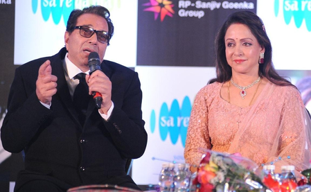 Hema Malini reveals how Dharmendra never let her doubt herself during her 60-year career Hema Malini reveals how Dharmendra never let her doubt herself during her 60-year career