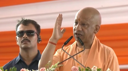 ‘Could Hanuman Chalisa be recited inside Jama Masjid?’: CM Yogi questions Opposition (Ld) ‘Could Hanuman Chalisa be recited inside Jama Masjid?’: CM Yogi questions Opposition (Ld)