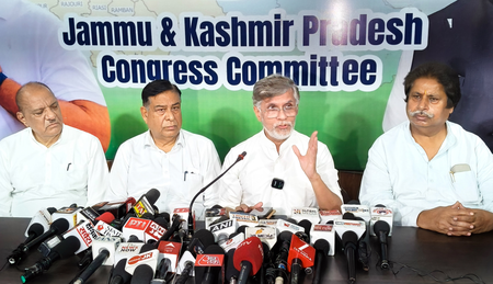 Cong steps up nationwide offensive over Ram Temple donation row, seeks SC-monitored probe and Trust overhaul Cong steps up nationwide offensive over Ram Temple donation row, seeks SC-monitored probe and Trust overhaul