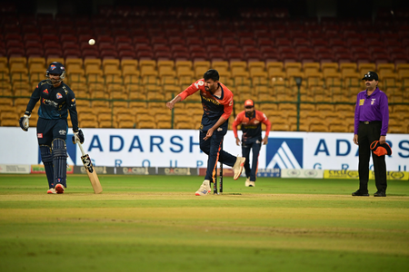 Maharaja Trophy KSCA T20: Bengaluru Blasters beat Coastal Kings Mangaluru to enter final Maharaja Trophy KSCA T20: Bengaluru Blasters beat Coastal Kings Mangaluru to enter final