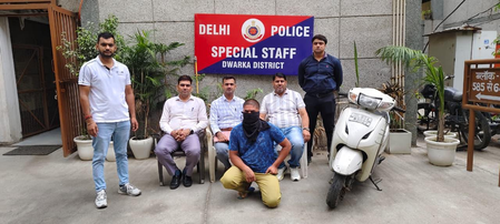 Dwarka Police seize 1,600 quarters of illicit liquor, arrest supplier under anti-drug campaign Dwarka Police seize 1,600 quarters of illicit liquor, arrest supplier under anti-drug campaign
