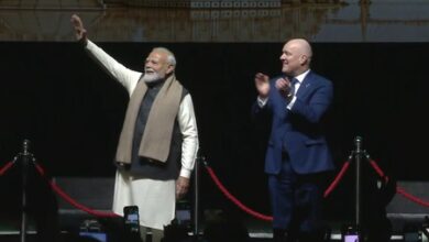 Indian community gives thunderous welcome to PM Modi amid ‘Bharat Mata Ki Jai’ chants Indian community gives thunderous welcome to PM Modi amid ‘Bharat Mata Ki Jai’ chants