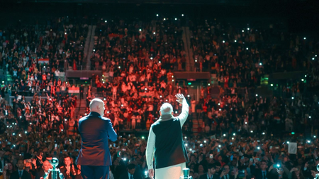 Muffler, cap and gloves: PM Modi shares with Indian diaspora his treasured memories of earlier visit to NZ