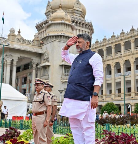 No police officer should be involved in deals or crime: Shivakumar