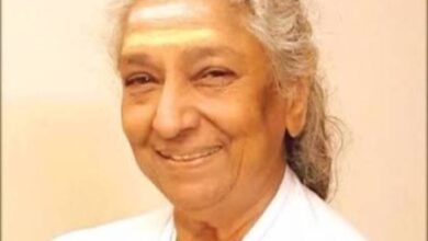 Chiranjeevi, Kamal Haasan, Boney Kapoor join scores in paying tribute to iconic singer S Janaki Chiranjeevi, Kamal Haasan, Boney Kapoor join scores in paying tribute to iconic singer S Janaki