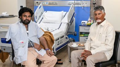 Pawan Kalyan discharged from Mumbai hospital following surgery Pawan Kalyan discharged from Mumbai hospital following surgery