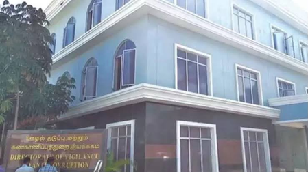 DVAC crackdown across TN nets Rs 22.33 lakh in unaccounted cash; seven officials held in bribery cases DVAC crackdown across TN nets Rs 22.33 lakh in unaccounted cash; seven officials held in bribery cases