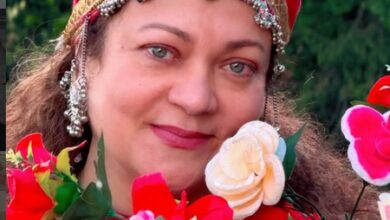 Mandakini embraces Himachali culture in Manali, shares glimpses of her mountain getaway Mandakini embraces Himachali culture in Manali, shares glimpses of her mountain getaway