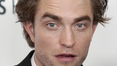 Suki Waterhouse says she wrote ‘Weirdo’ for Robert Pattinson
