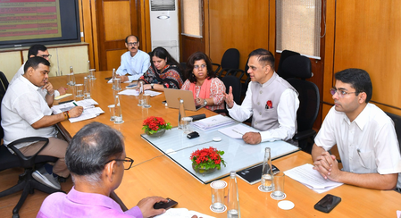 Rajasthan prioritises financial strength of DISCOMs, pushes renewable energy for sustainable power sector Rajasthan prioritises financial strength of DISCOMs, pushes renewable energy for sustainable power sector