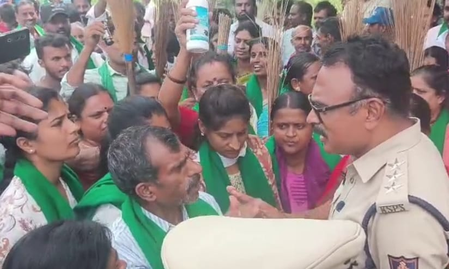 FIRs filed against 20 after violent protest in Bidadi; officials plan to hold talks with farmers, conduct survey under police protection FIRs filed against 20 after violent protest in Bidadi; officials plan to hold talks with farmers, conduct survey under police protection