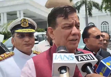UP Speaker backs simultaneous polls, Congress and SP raise objections at JPC meet in Lucknow UP Speaker backs simultaneous polls, Congress and SP raise objections at JPC meet in Lucknow