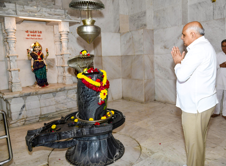 Union ministers extend birthday wishes to Gujarat CM, praise development and governance