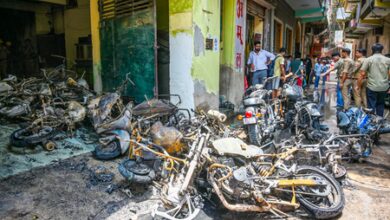 Noida blaze: 22-year-old girl among two killed, building owner detained (Lead)
