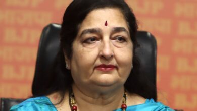 Anuradha Paudwal responds to controversy over her remarks on Ram Mandir donation scam and ‘Vishwaguru’ Anuradha Paudwal responds to controversy over her remarks on Ram Mandir donation scam and ‘Vishwaguru’