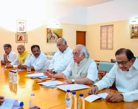 Kharge writes to PM Modi, seeks all-party meeting on revised Delimitation Bill Kharge writes to PM Modi, seeks all-party meeting on revised Delimitation Bill