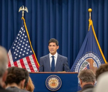 AI will create jobs, says Fed chief Warsh AI will create jobs, says Fed chief Warsh