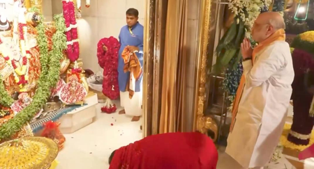 Amit Shah performs mangala aarti at Ahmedabad’s Jagannath Temple ahead of 149th Rath Yatra Amit Shah performs mangala aarti at Ahmedabad’s Jagannath Temple ahead of 149th Rath Yatra