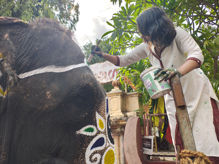 Quiet canvases: Young artist paints Ahmedabad Rath Yatra’s gentle giants as lakhs watch