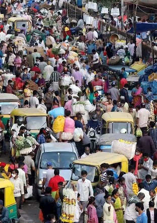 Karnataka cracks down on abandoned vehicles, launches citywide clearance in Bengaluru Karnataka cracks down on abandoned vehicles, launches citywide clearance in Bengaluru