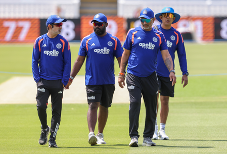 Pressure on senior stars because India has immense bench strength, says Dinesh Karthik Pressure on senior stars because India has immense bench strength, says Dinesh Karthik