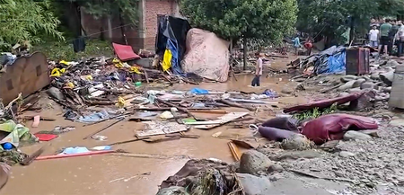 J&K: Seven killed in fresh Poonch landslide J&K: Seven killed in fresh Poonch landslide