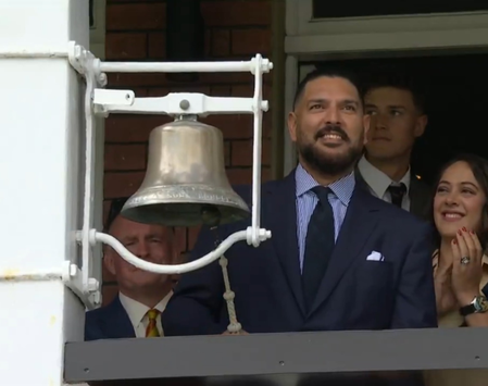 3rd ODI: Yuvraj Singh rings iconic five-minute bell at Lord’s ahead of series-decider 3rd ODI: Yuvraj Singh rings iconic five-minute bell at Lord’s ahead of series-decider