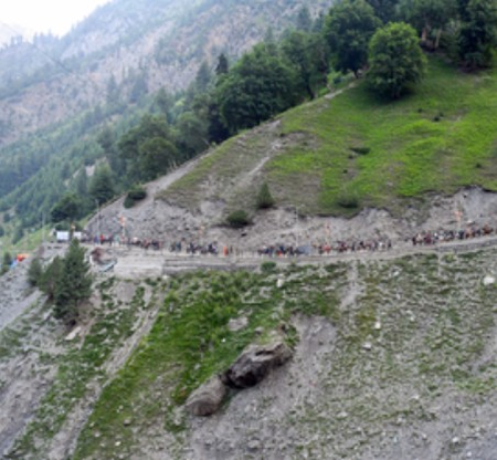 Two die as shooting stones hit bus in J&K’s Doda Two die as shooting stones hit bus in J&K’s Doda