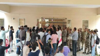 Clashes erupt between students, police over seat cuts and reservation policy at Ranchi varsity Clashes erupt between students, police over seat cuts and reservation policy at Ranchi varsity
