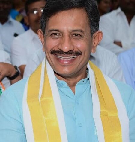 ‘Yajman’ row: K’taka MLA apologises to Shobha Karandlaje, expresses deep regret ‘Yajman’ row: K’taka MLA apologises to Shobha Karandlaje, expresses deep regret