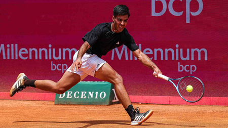 World No. 427 Torres thrills home fans with first ATP win in Estoril World No. 427 Torres thrills home fans with first ATP win in Estoril