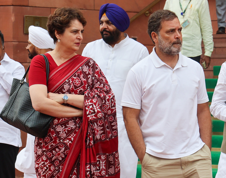 Karnataka MLA threatens to destroy LoP Rahul Gandhi’s family like Babri Masjid; FIR registered Karnataka MLA threatens to destroy LoP Rahul Gandhi’s family like Babri Masjid; FIR registered