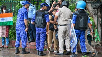 Delhi Police denies stone-pelting claims amid Jantar Mantar protest, says social media videos ‘false, misleading’ Delhi Police denies stone-pelting claims amid Jantar Mantar protest, says social media videos ‘false, misleading’