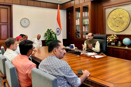 Rahul Gandhi, Oppn MPs meet LS Speaker Birla; seek discussion on violent NEET protest Rahul Gandhi, Oppn MPs meet LS Speaker Birla; seek discussion on violent NEET protest