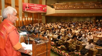 100-day Nasha Mukt J&K campaign has become people’s movement: L-G Sinha 100-day Nasha Mukt J&K campaign has become people’s movement: L-G Sinha