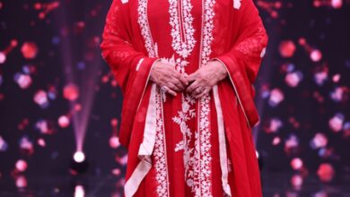 Helen reflects on her bond with late singing legend and iconic collaborator Asha Bhosle Helen reflects on her bond with late singing legend and iconic collaborator Asha Bhosle