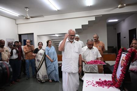 ‘Kallan Vijayan’ row costs editor his post as CPI(M) acts against party organ journo ‘Kallan Vijayan’ row costs editor his post as CPI(M) acts against party organ journo