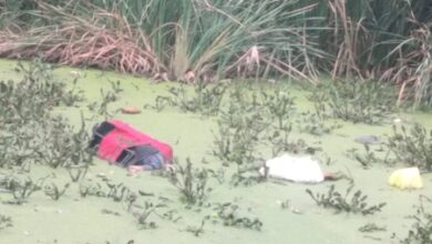 Woman’s body stuffed inside suitcase found in Bengaluru lake Woman’s body stuffed inside suitcase found in Bengaluru lake
