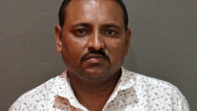 Gujarat ACB nabs two over Rs 5 lakh bribe for sand extraction in Surendranagar Gujarat ACB nabs two over Rs 5 lakh bribe for sand extraction in Surendranagar