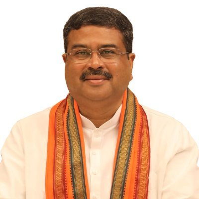NEET row: Dharmendra Pradhan slams Rahul Gandhi for ‘exploiting’ students NEET row: Dharmendra Pradhan slams Rahul Gandhi for ‘exploiting’ students