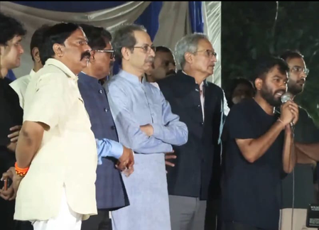 ‘Entire govt needs to be replaced’: Uddhav Thackeray at Jantar Mantar (Lead) ‘Entire govt needs to be replaced’: Uddhav Thackeray at Jantar Mantar (Lead)